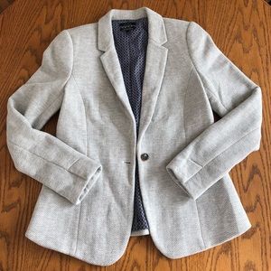 Grey Herringbone RW&Co Blazer w/ stretch lining